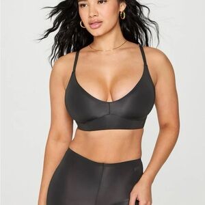 Fabletics Yitti Women's Black Intimates Bra